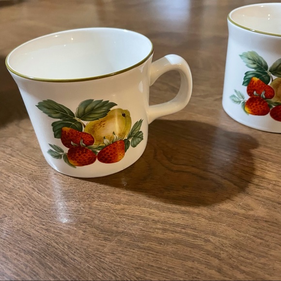 Wedgwood cups(3) - Picture 3 of 4